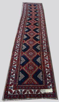 GALLERIMATTA, orientalisk, semiantik. 415 x 105.