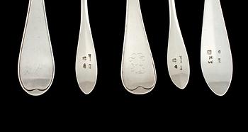 SKEDAR, 5 st, silver, bla Gustaf Folcker, Stockholm, 1800-tal. Vikt 217 g.