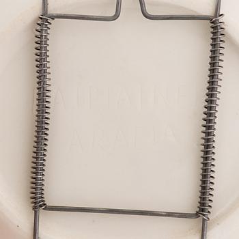 Birger Kaipiainen,  a decorative stoneware plate, signed Birger Kaipiainen, Arabia.