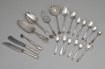 PARTI BESTICK, silver, flertal olika tillverkare, bla Anders Gustaf Carlberg, Eksjö 1877. Tot vikt ca 1190 g.