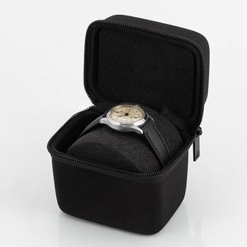 Breitling, chronograph, wristwatch, 32 mm.