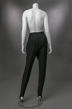 SKIPANTS, Greta Garbo.