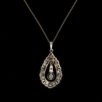 A PENDANT with chain, 18K white gold, diamonds. Weight c. 4.2 g.