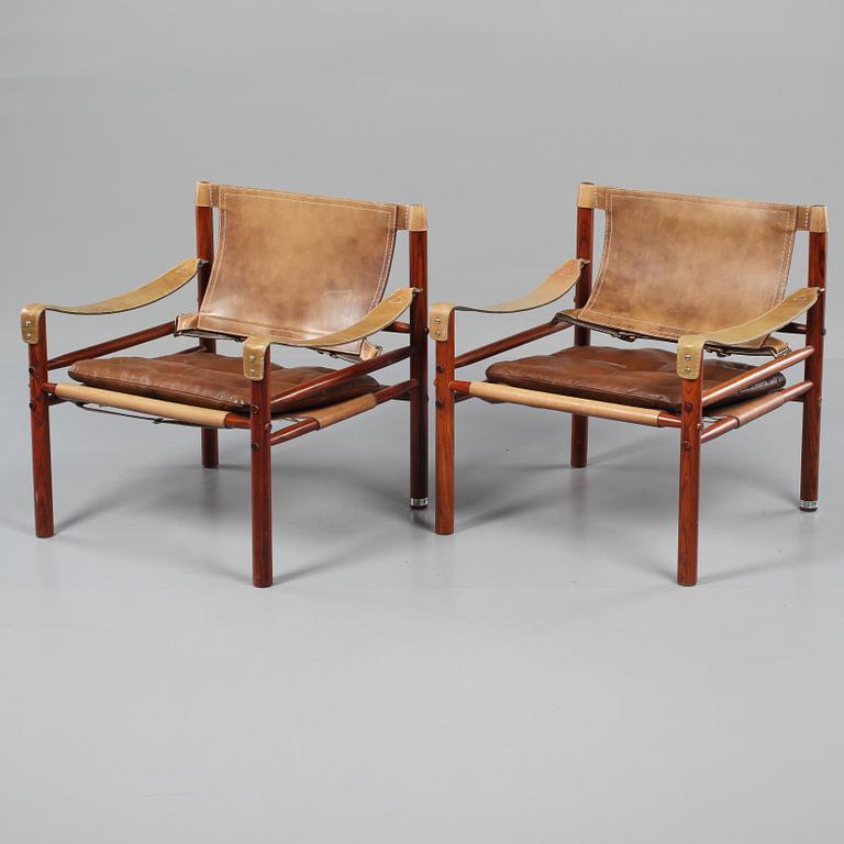 FÅTÖLJER, ett par, "Sirocco", Arne Norell. Modellen formgiven 1964.