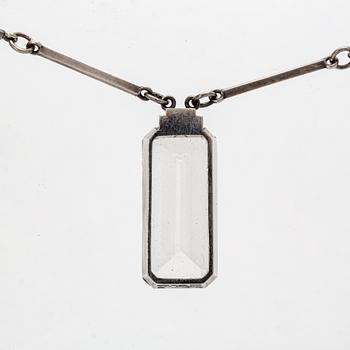 Wiwen Nilsson, halsband, sterling silver och bergkristall, Lund 1945.