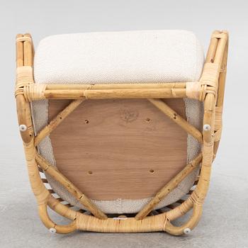 Arne Jacobsen, a pair of 'Charlottenborg Chairs, Sika Design, contemporary.