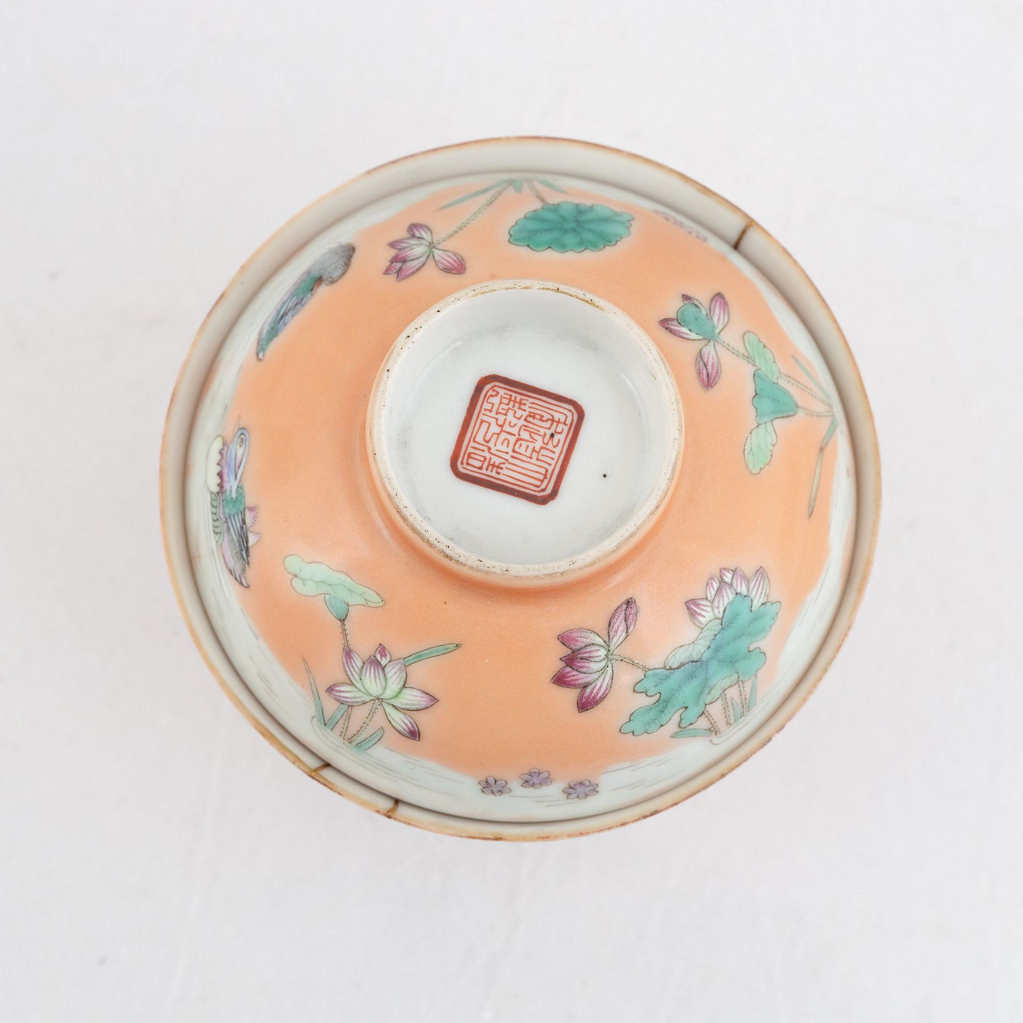 A 'mandarin duck' porcelain cup with cover, Qing dynasty, Daoguang seal mark.