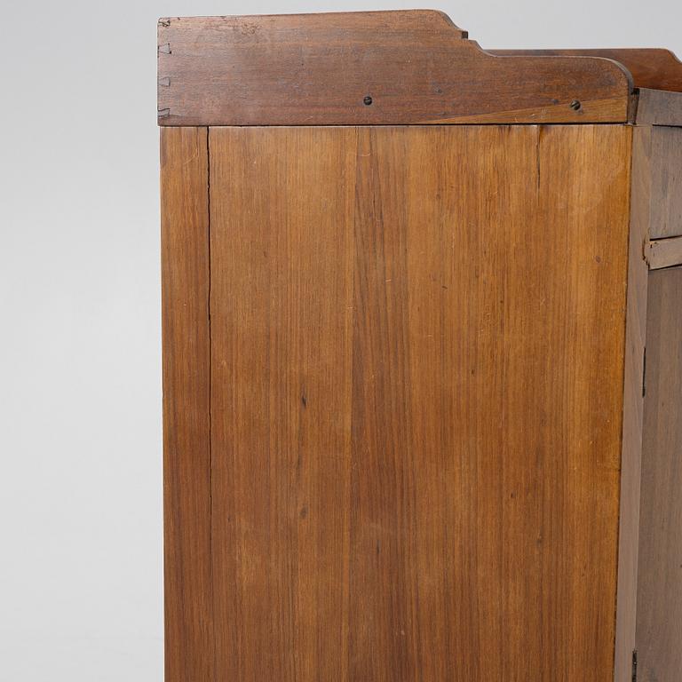 A late Gustavian bedside cabinet, early 19th Century.