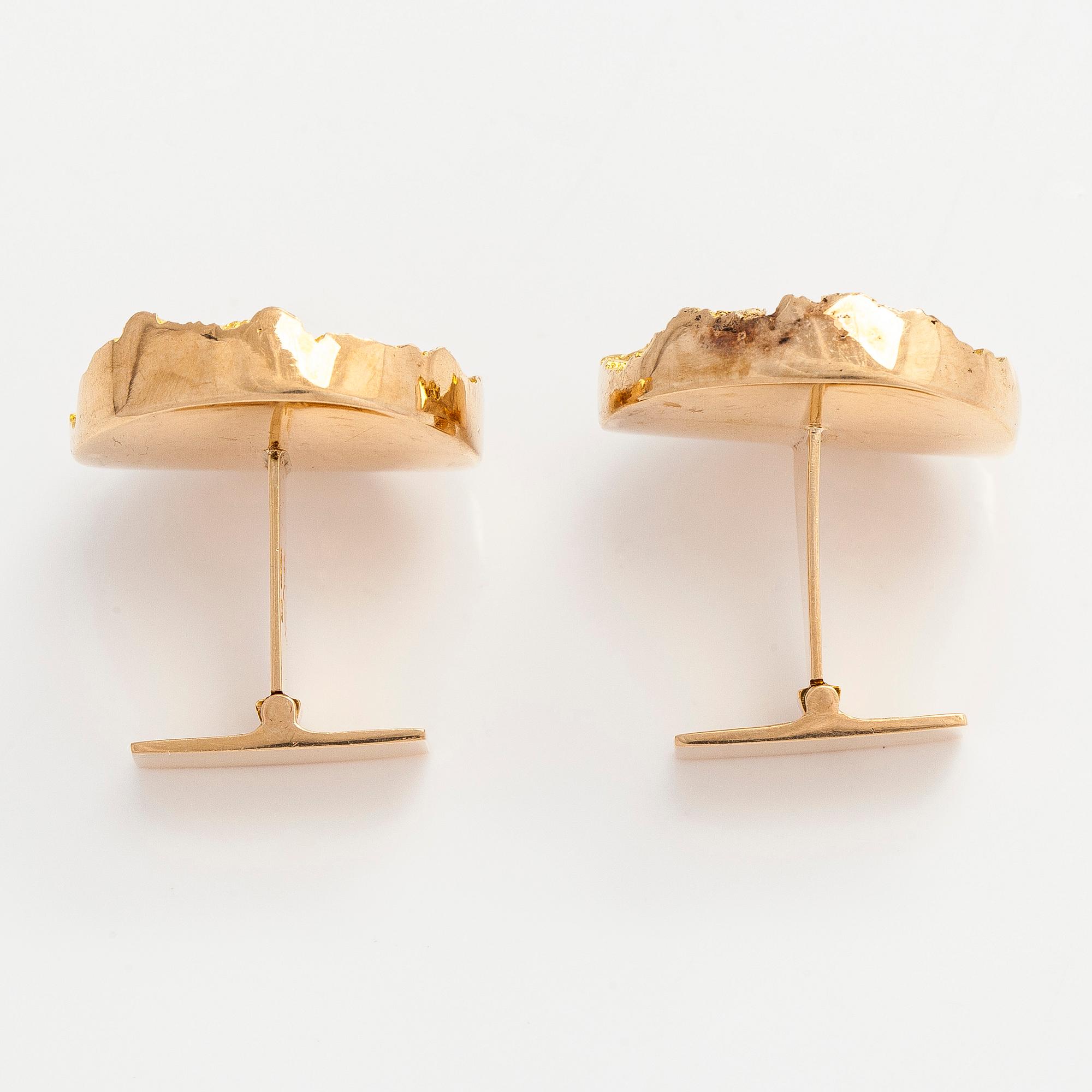 Björn Weckström, a pair of 14K gold cufflinks, 'Devil's Wheel*, Lapponia 1969.