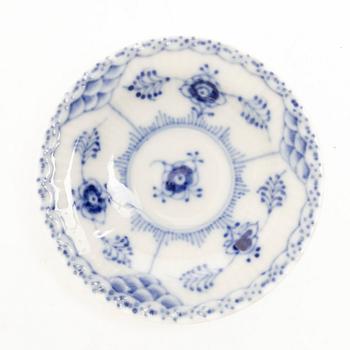 Royal Copenhagen, servis, 37 delar, "Musselmalet Halvblonde".