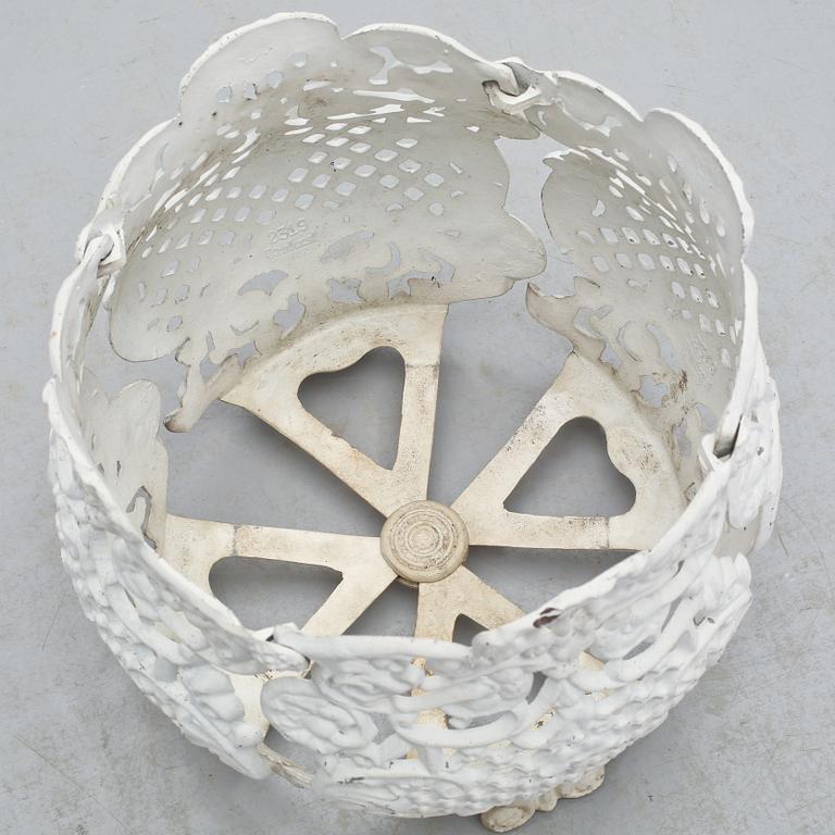 YTTERFODER, 1900-tal.