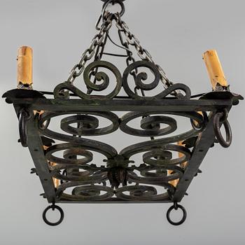 TAKLAMPA, 1900-talets första hälft.