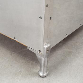 A "Aluminum Chair" by Mats Theselius, Källemo.