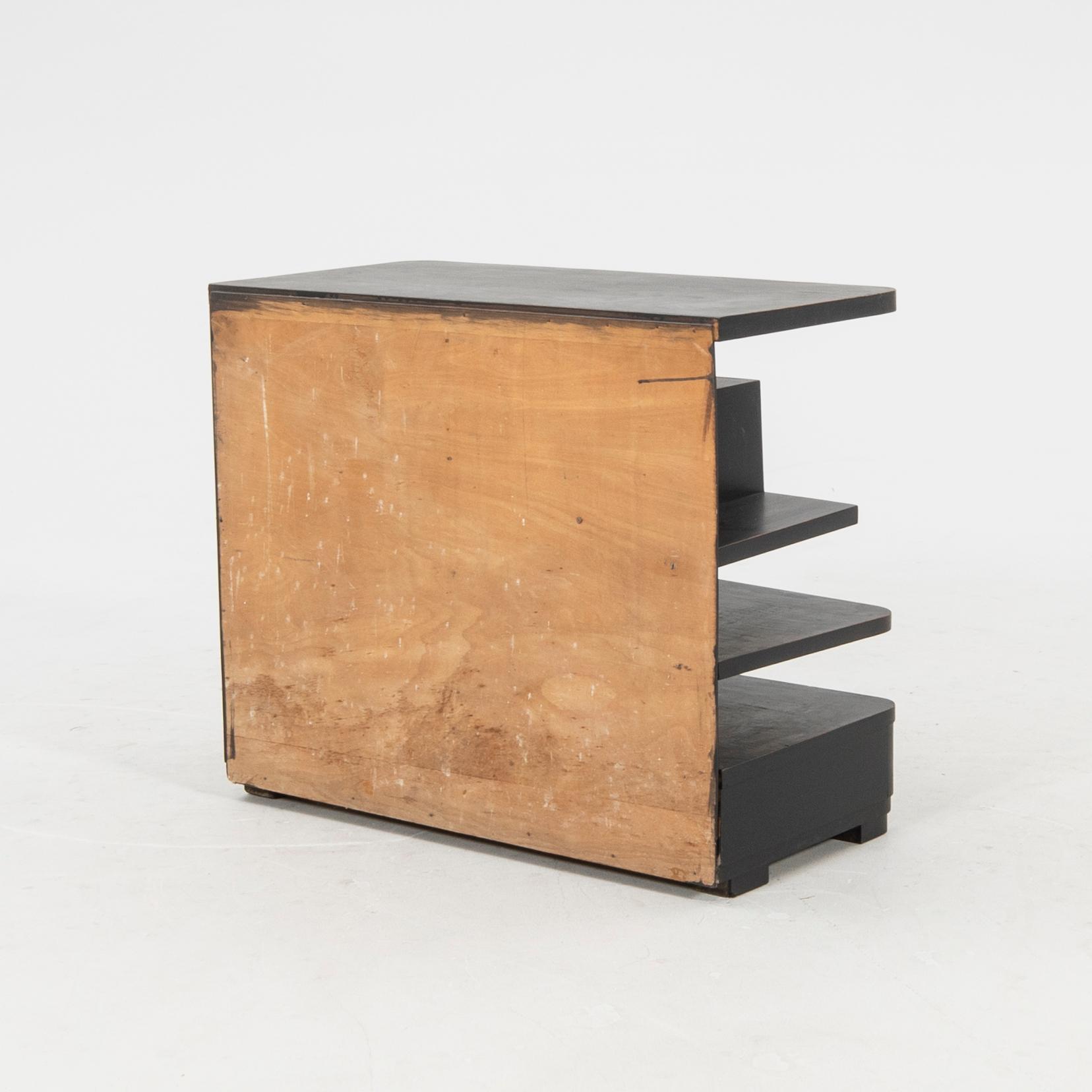 Side table, first half of the 20th century.