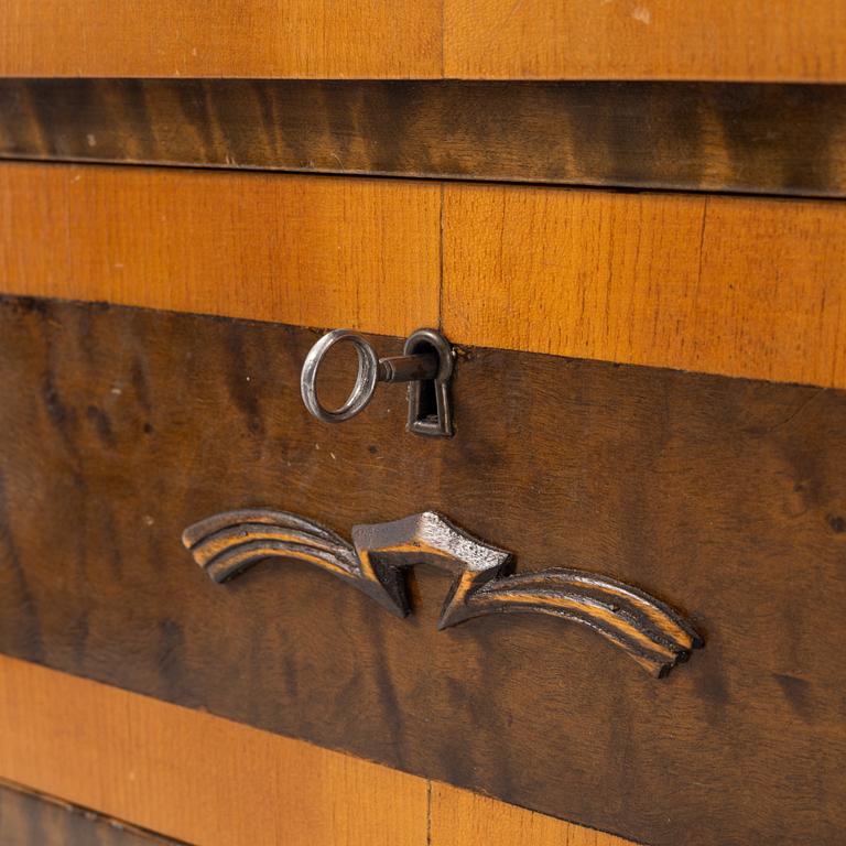 A Swedish Grace chest of drawers, 1930's.