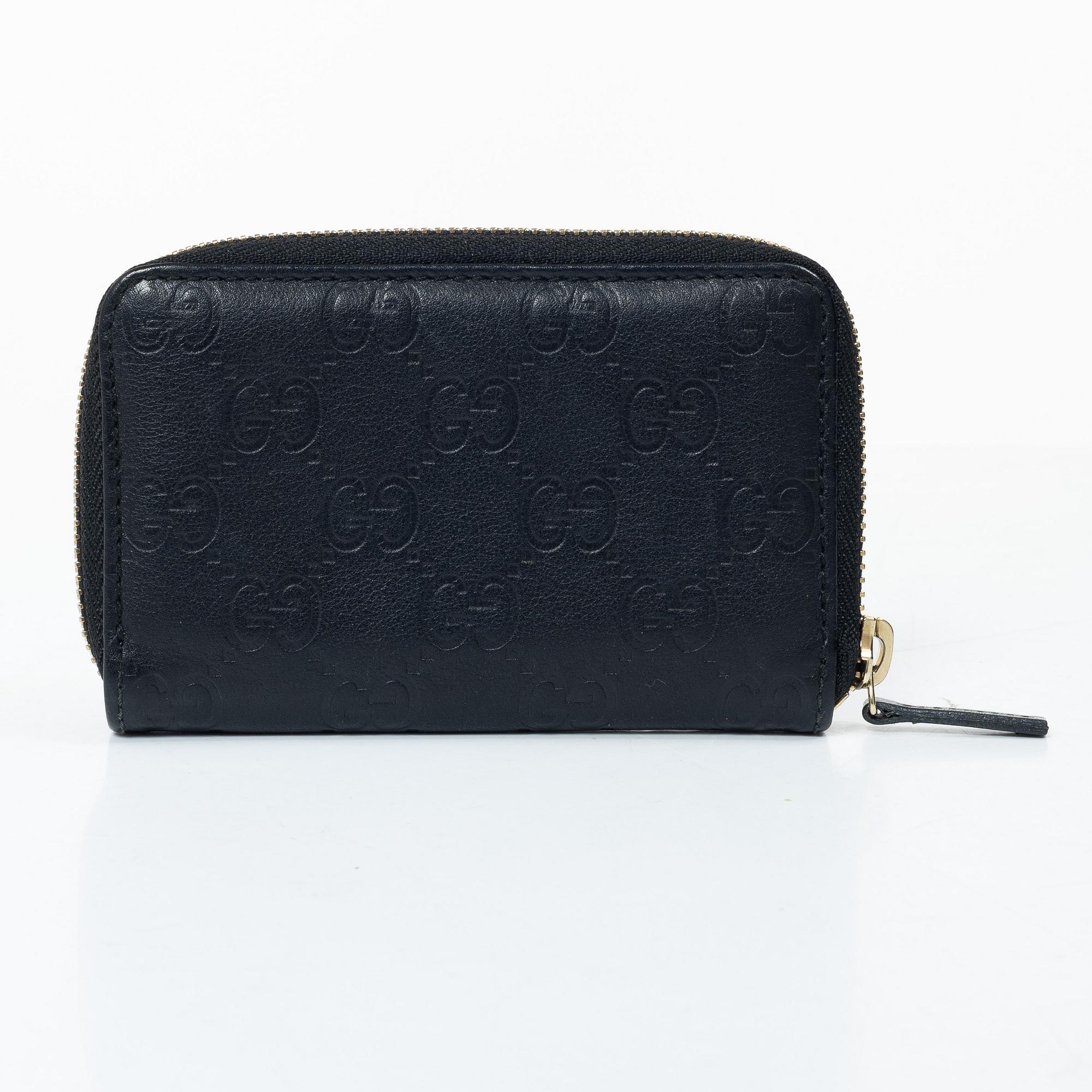 Gucci, wallet.