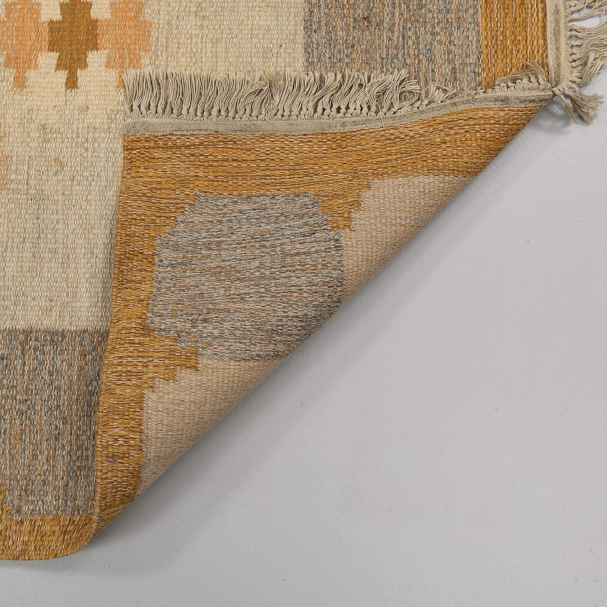 MATTA, rölakan,monogramsignerad, 1900-talets andra hälft, 200 x 138 cm.