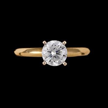 89. A brilliant cut diamond ring, 0.96 cts.