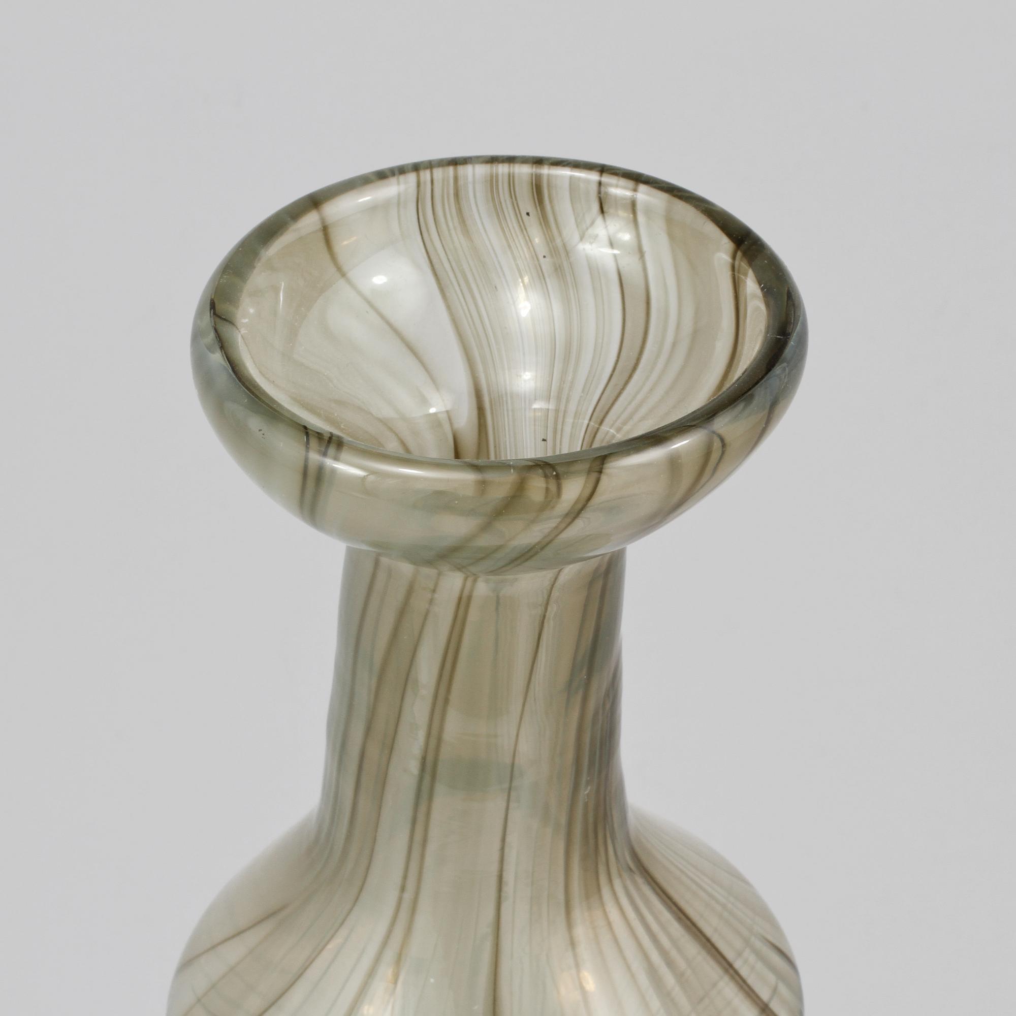 VAS, glas, Mona Morales-Schildt, Kosta, 1900-talets andra hälft.