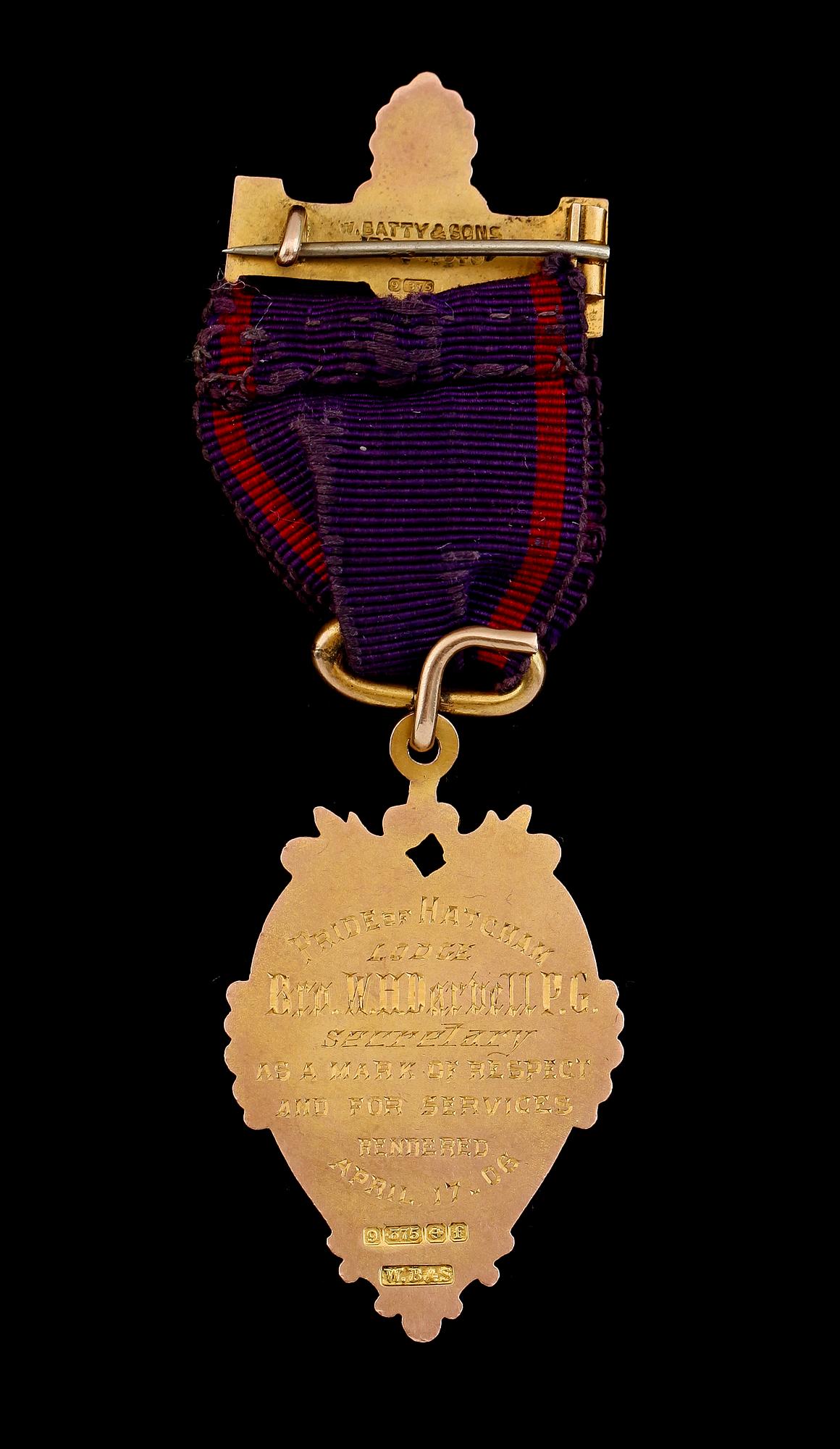 ORDENSBROSCH, 9K guld, Odd Fellow, England. Vikt ca 14 g.