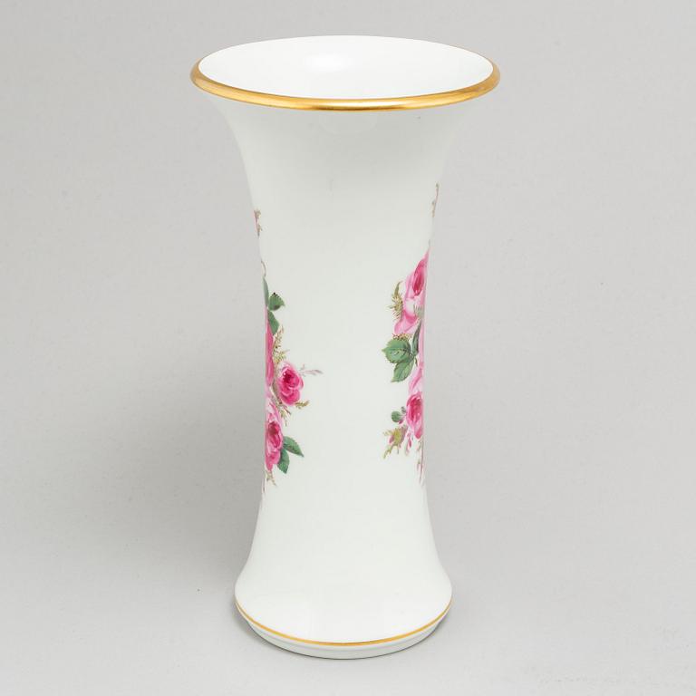 An early 20th century Meissen porcelain vase.