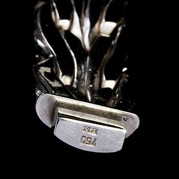 ARMBAND, 18k vitguld, sign EM. Vikt 169 g.