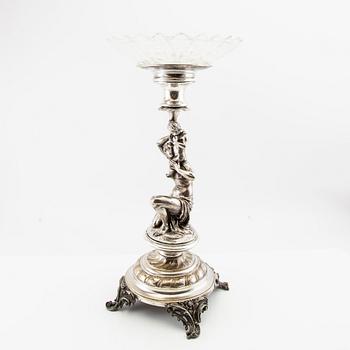 Bowl on foot, silver plate, late 19th century.