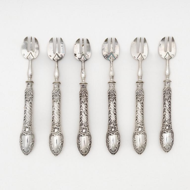 A set of six French silver oyster forks, mark of Henri Gabert, Paris, active 1882-1901.