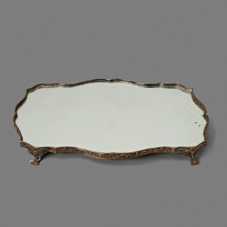 BORDSPLATEAU, rokoko, 1700-talets andra hälft.