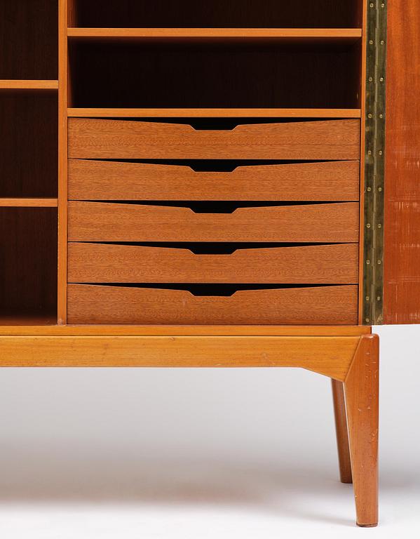 Carl Cederholm, a Swedish Modern cabinet, Stil & Form, Stockholm, 1940s-50s.