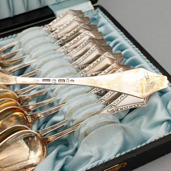 SKEDAR, 6+12 SAMT TESIL, silver, Finland 1924-30. Tot ca 530 gram.