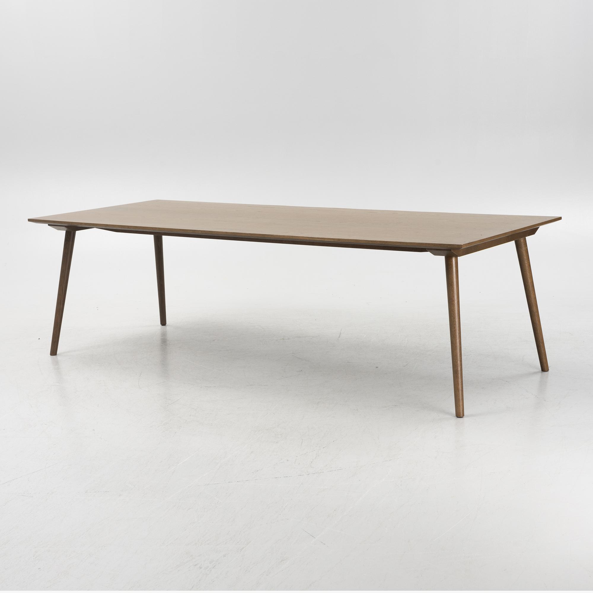 Sami Kallio, a 'In between SK6' dining table, &Tradition.