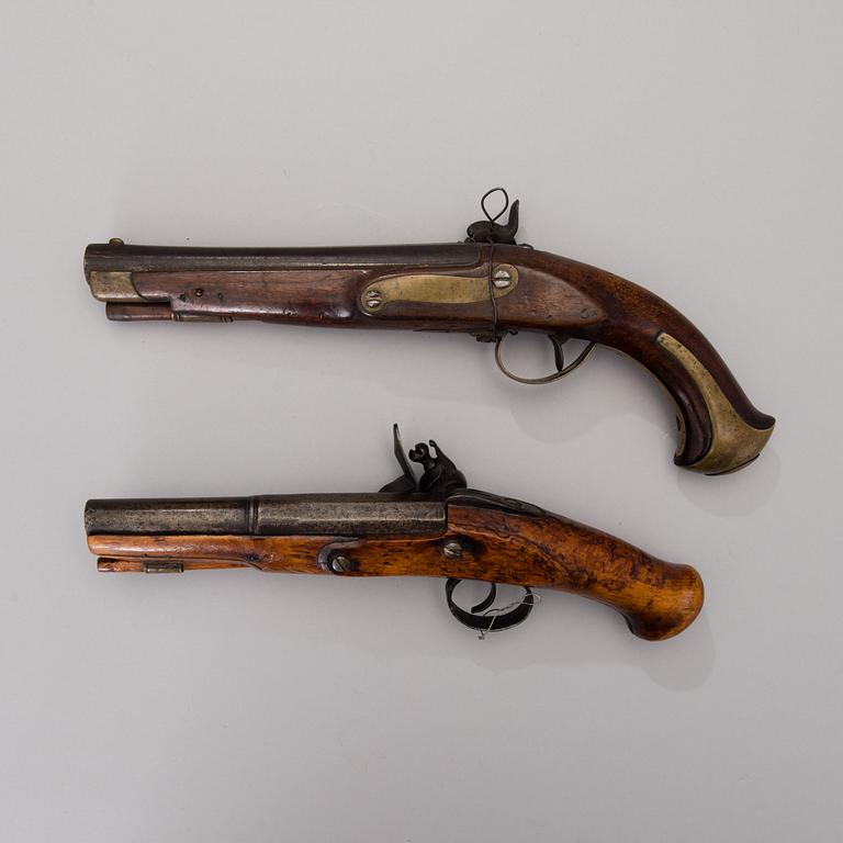 PERCUSSION LOCK PISTOL, 1850s. FLINTLOCK PISTOL, Örebro, Sweden, c. 1800.