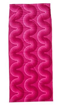 124. A FABRIC, A CURTAIN AND SAMPLERS, 5 PIECES. Cotton velor. A variety of pinkish red nuances and patterns. Verner Panton.