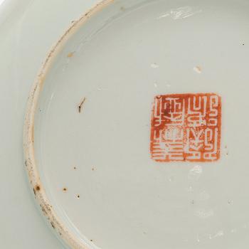 A set of three early 20th century porcelain plates, China.