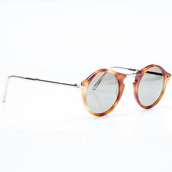 AURINKOLASIT, Mulberry.