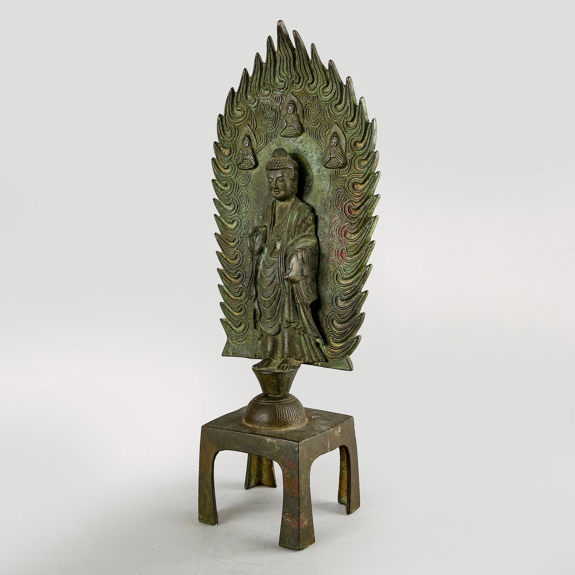 A Chinese bronze Buddha figurine 21st century.