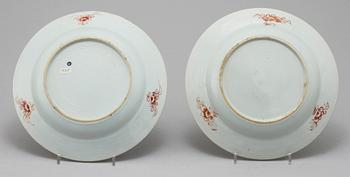 TALLRIKAR, ett par, porslin, Kina, 1700-tal.