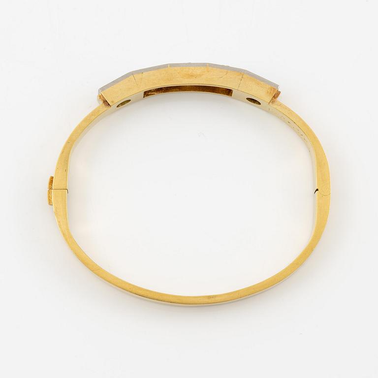 Wiwen Nilsson, a bracelet, 18K gold with round brilliant-cut diamonds, Lund 1962.