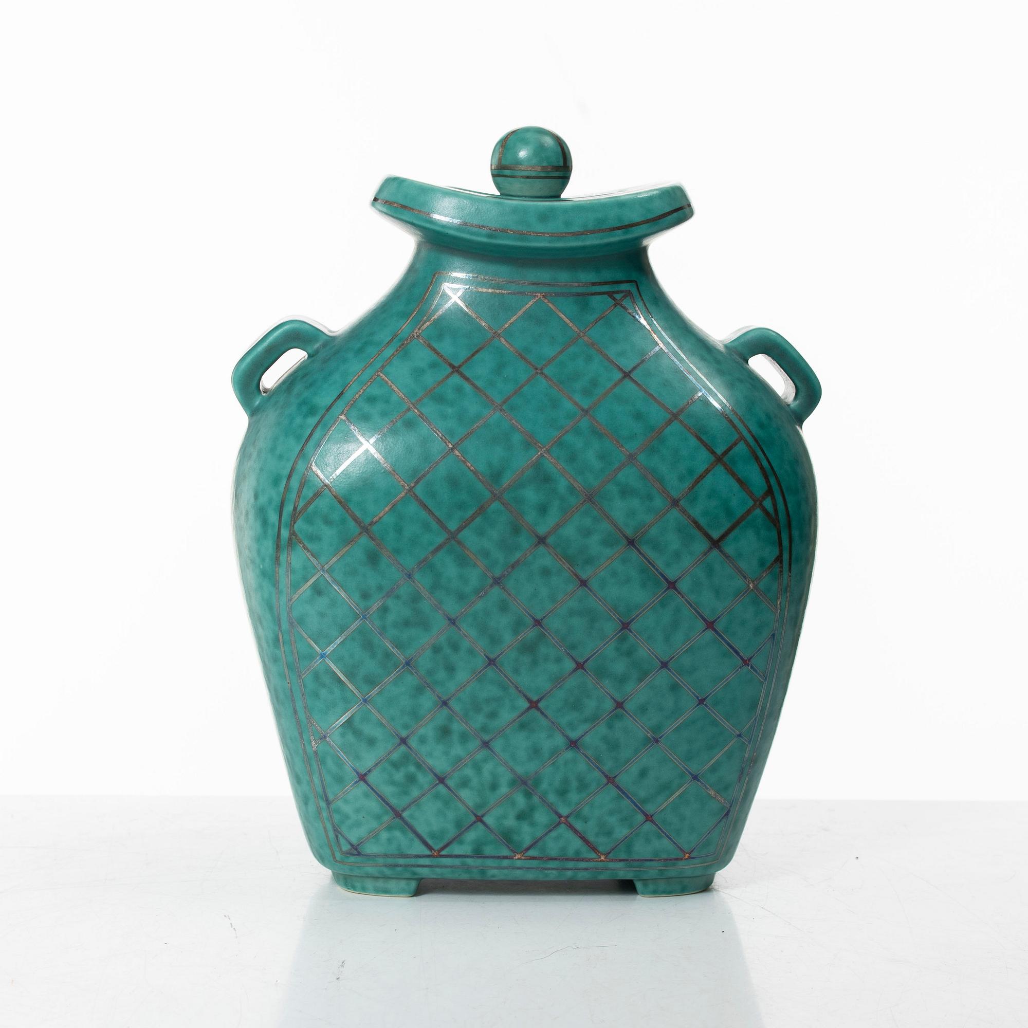 Wilhelm Kåge, a lidded 'Argenta' vase, Gustavsberg.