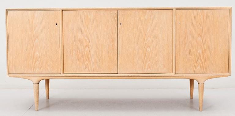 MATSALSGRUPP, 11 delar, "Cortina", Svante Skogh, Seffle Möbelfabrik, omkring 1900-talets mitt.