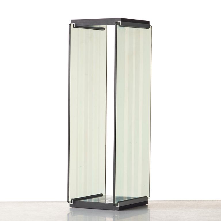 Eric H Olson, "Optochromi".