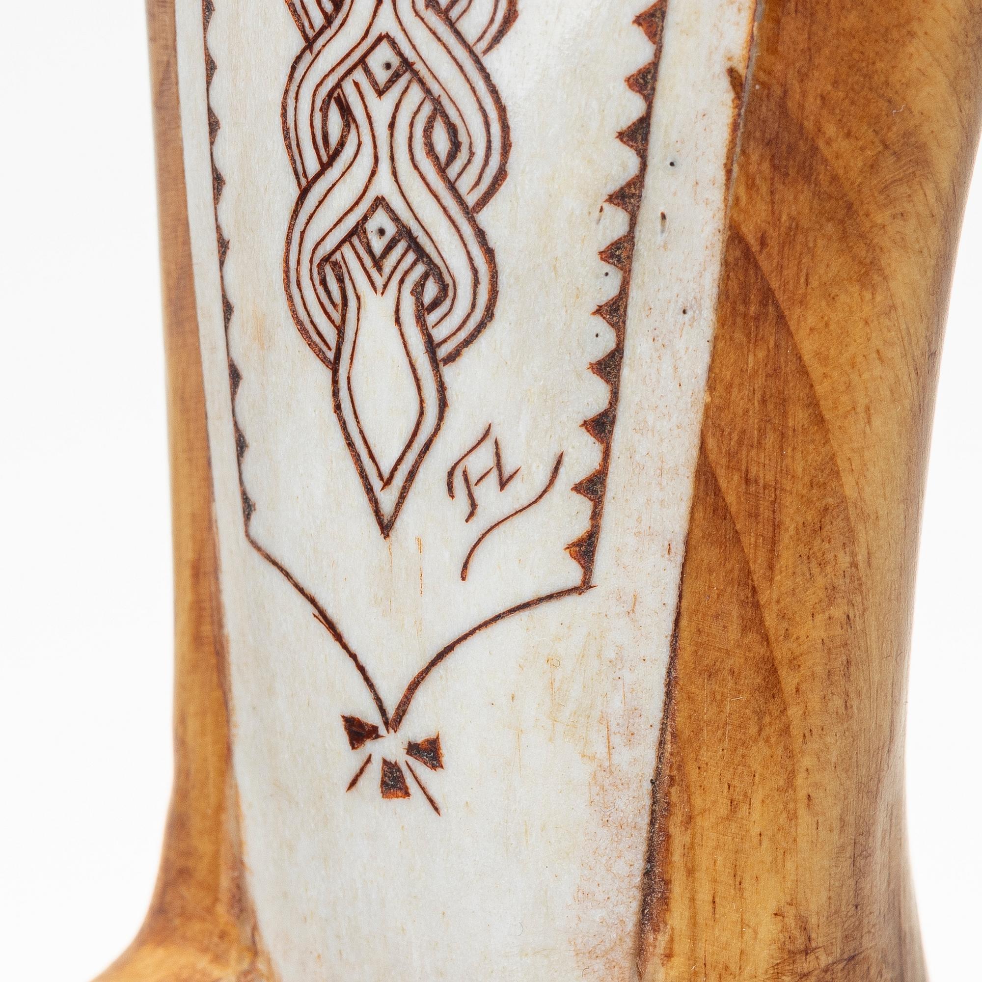 Tyko Harlald Lampa, cup, signed.