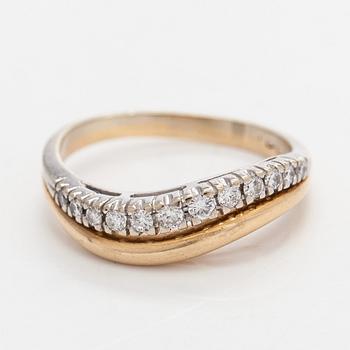 Ring, brilliant cut diamonds, 14K gold and white gold.