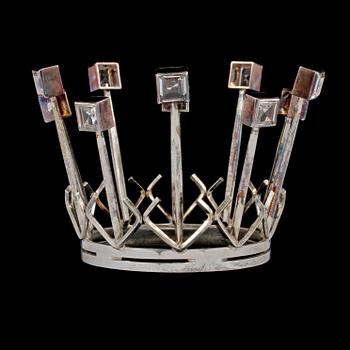 BRUDKRONA, silver med fasettslipad bergkristall, Arvo Saarela, Enköping, 1967. Vikt 63 g.