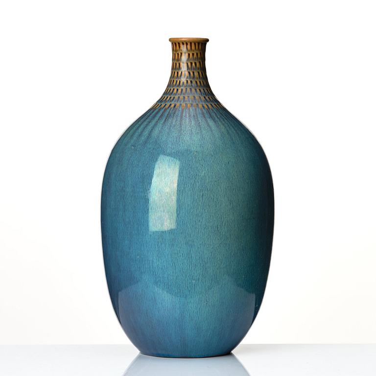 Stig Lindberg, a stoneware vase, Gustavsberg studio, Sweden 1954.