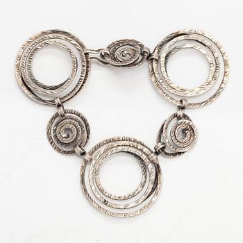 Elis Kauppi, A stelring silver bracelet. Kupittaan kulta, TUrku 1969.