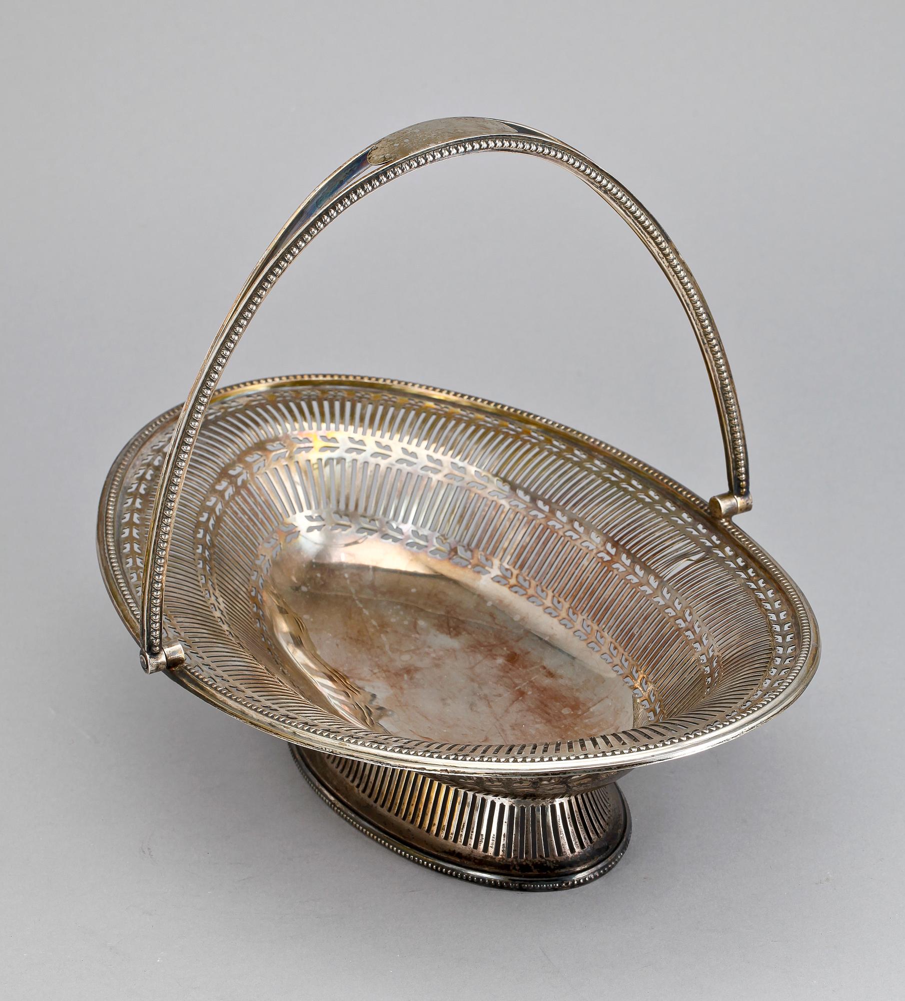 SKÅL/BRÖDKORG, med fällbar hänkel, silver, Goldsmiths & Silversmiths Ltd, London, England, 1916, tot.vikt ca 801g.