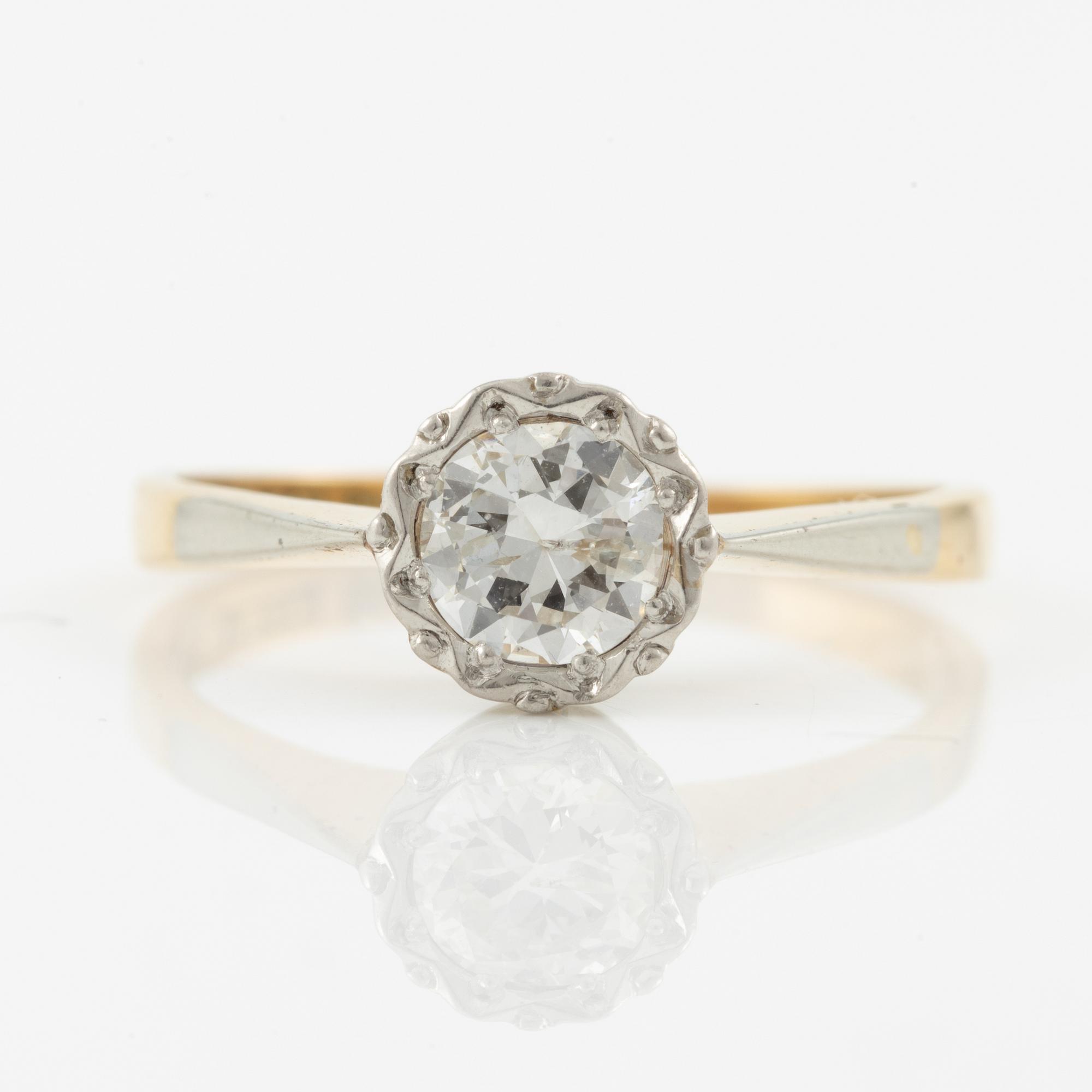 Ring, 18K guld och platina med briljantslipad diamant.