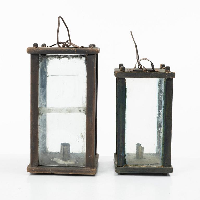 Two stable lanterns, 19th century.